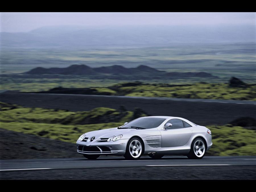  Mercedes-Benz SLR McLaren 2004 года  (фото 61 из 175)